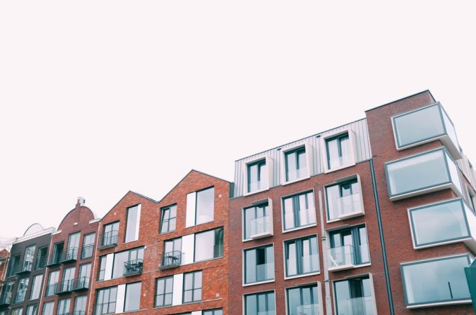 Co wyróżnia mieszkania z rynku pierwotnego i dlaczego warto na nie postawić?