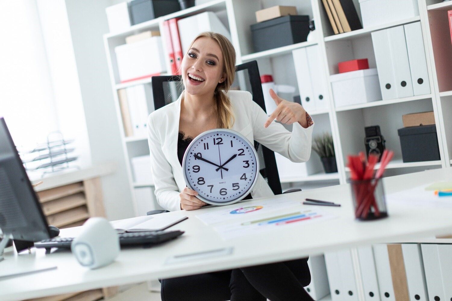 Jak skutecznie zarządzać czasem pracy w systemach zmianowych?